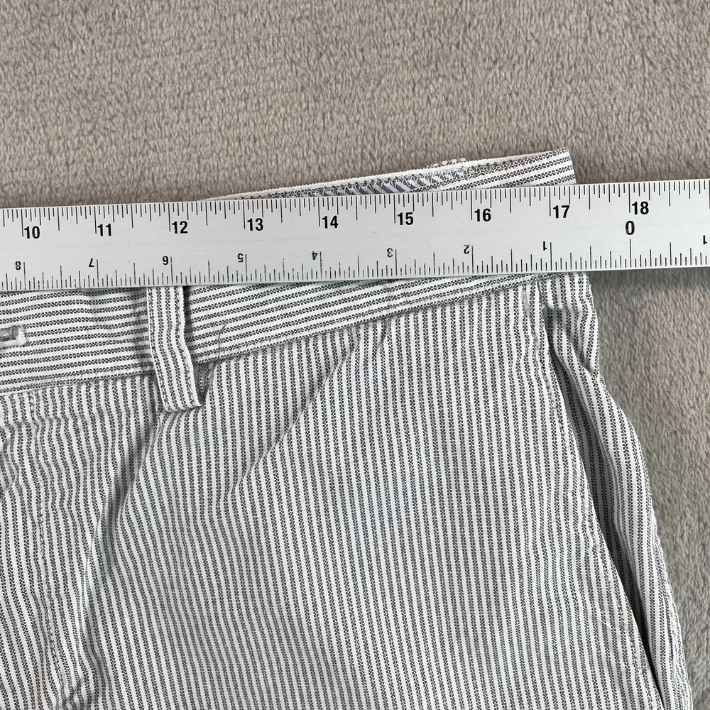 Banana Republic Emerson Shorts 34‎ Blue Hickory Striped Chino Causal Preppy
